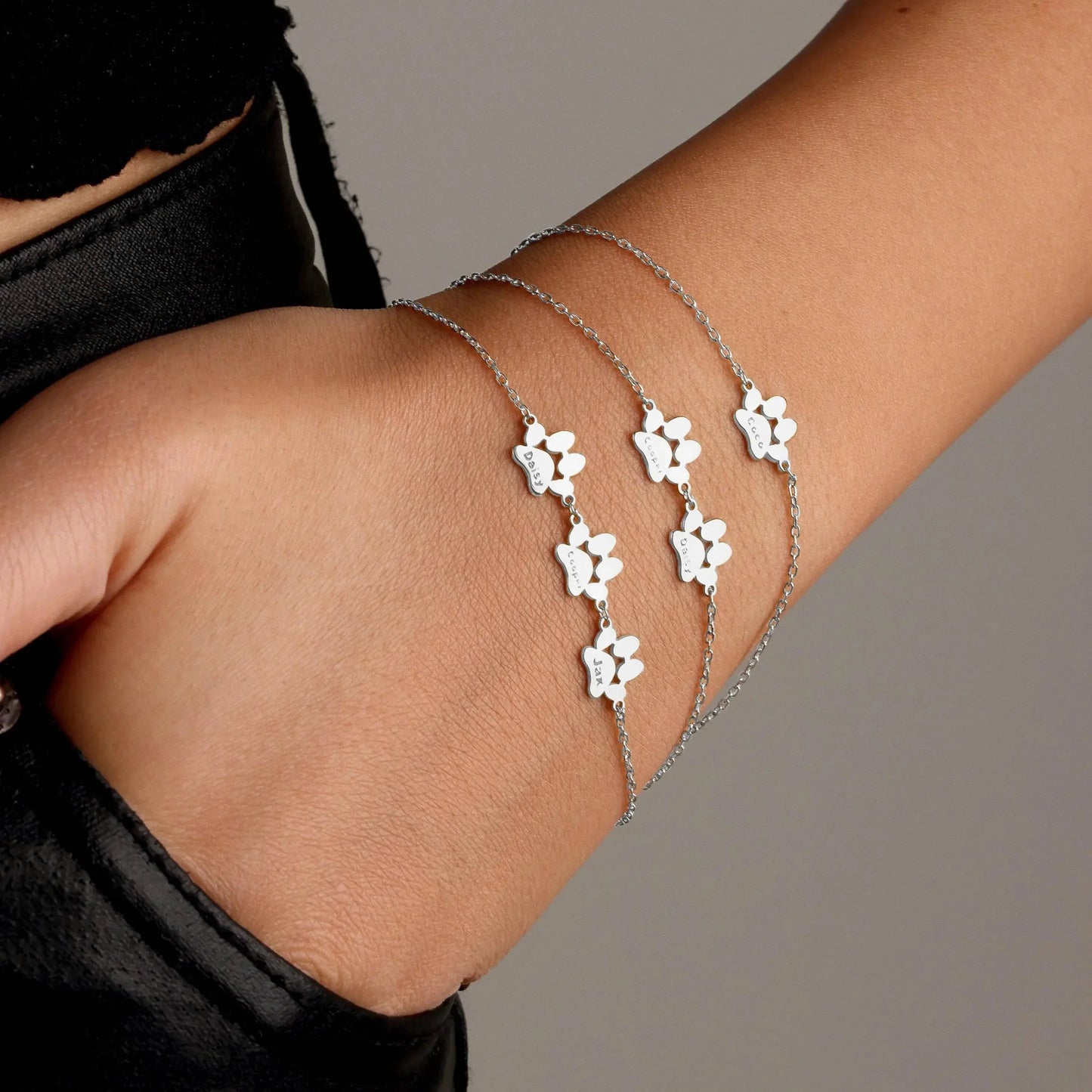 Bracelet Patte Personnalisé – Gardez Votre Animal Toujours Près de Vous